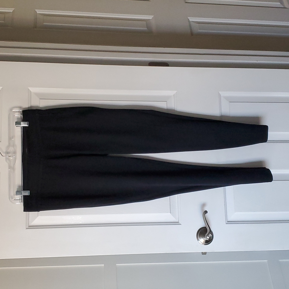 Black leggings